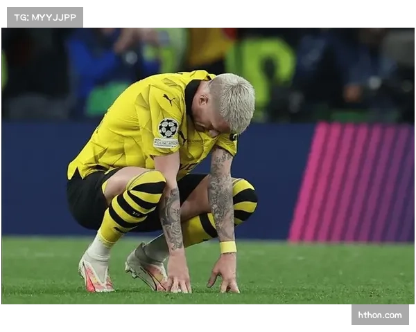 特写：老将罗伊斯替补登场，用助攻帮助多特锁定胜局